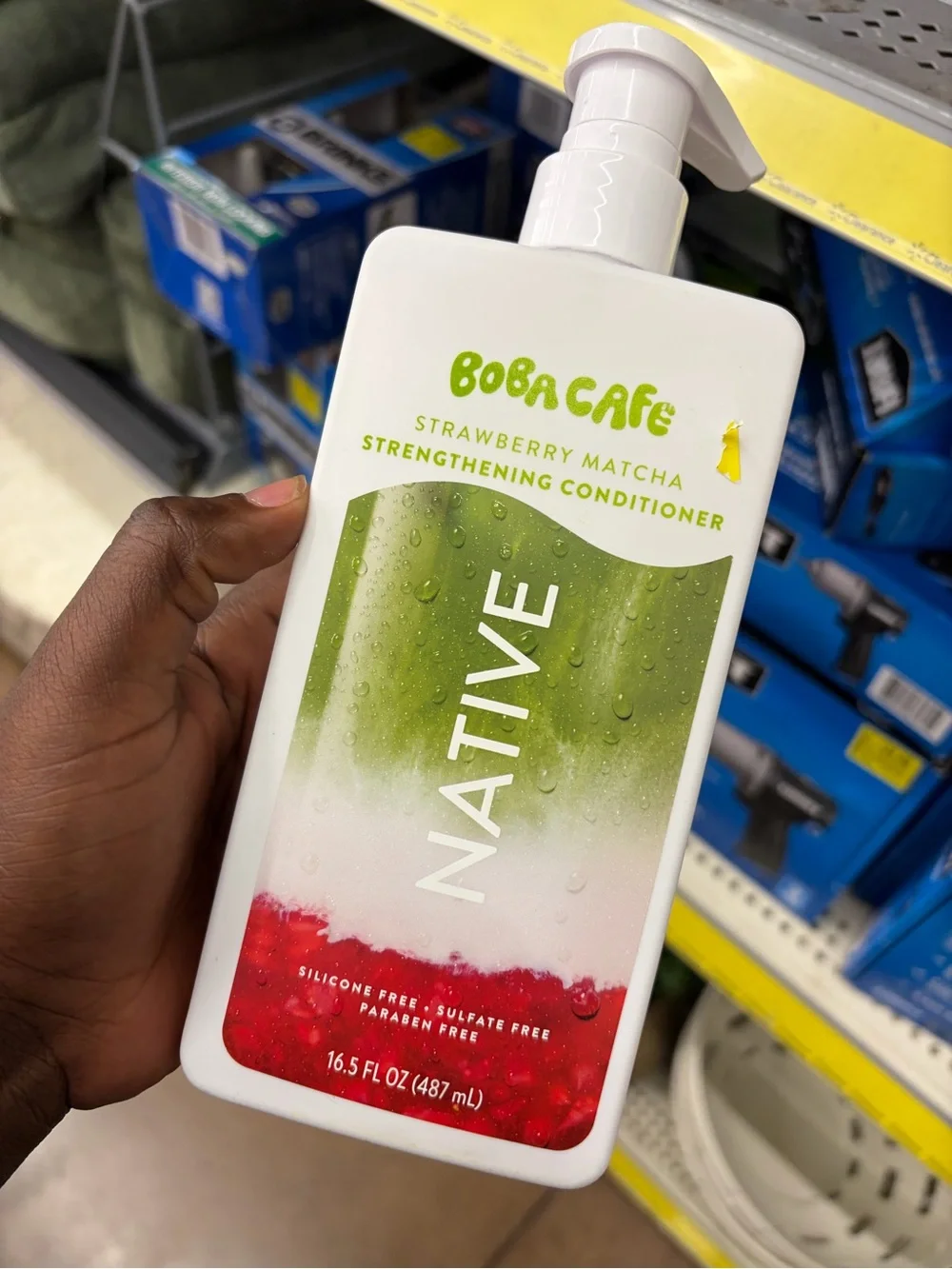 Native Strawberry Matcha Strengthening Conditioner - Green/Red